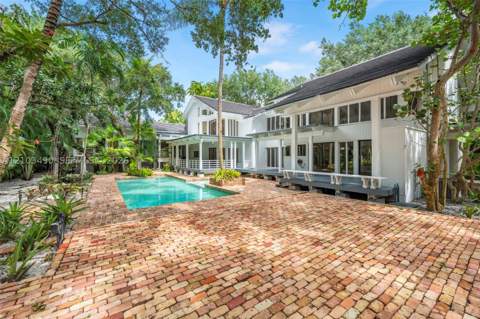 5600 Oakwood Ln, Coral Gables FL - photo 6 of 13