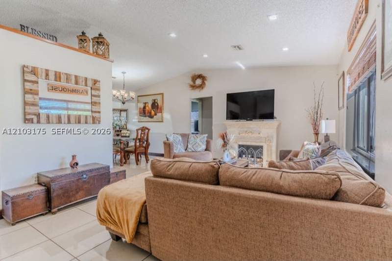 3 bedroom SingleFamilyResidence at 29640 SW 166th Ct, Redlands Edge, Homestead — photo 4