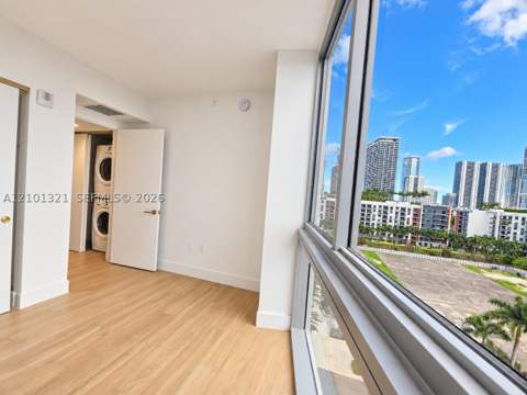 90 NE 32nd St 901, Miami FL - photo 22 of 29