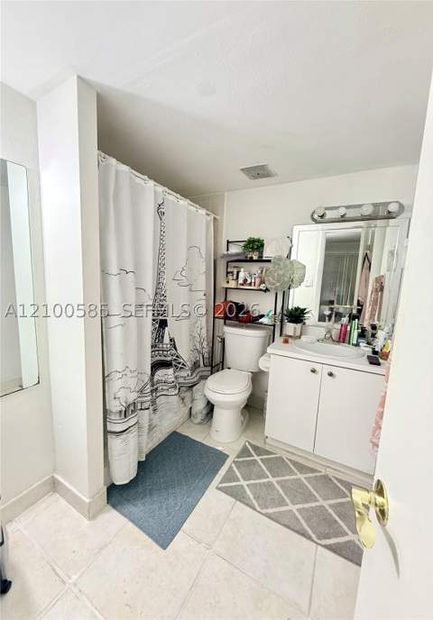 17901 NW 68th Ave T101, Hialeah FL - photo 9 of 11
