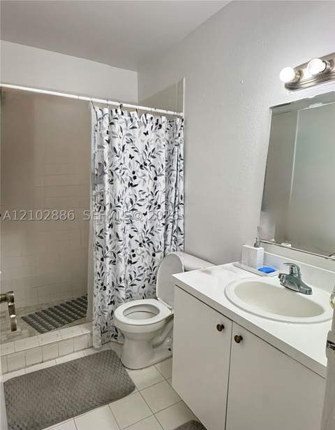 17901 NW 68th Ave R209, Hialeah FL - photo 10 of 11
