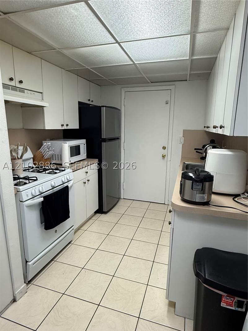 2 bedroom Condominium at 17901 NW 68th Ave R209, Venetian Gardens At Count, Hialeah — photo 4