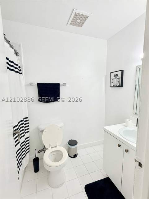 17901 NW 68th Ave R209, Hialeah FL - photo 8 of 11
