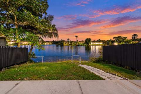 4511 SW 129th Ave, Miami FL - photo 7 of 39