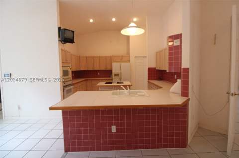 17401 SW 266th Ter, Homestead FL - photo 10 of 58