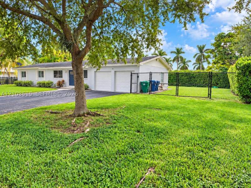 3 bedroom SingleFamilyResidence at 11802 SW 106th Ave, Pine Acres Sec 5, Miami — photo 3