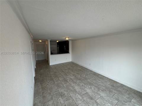 365 NE 125th St 401, North Miami FL - photo 7 of 15