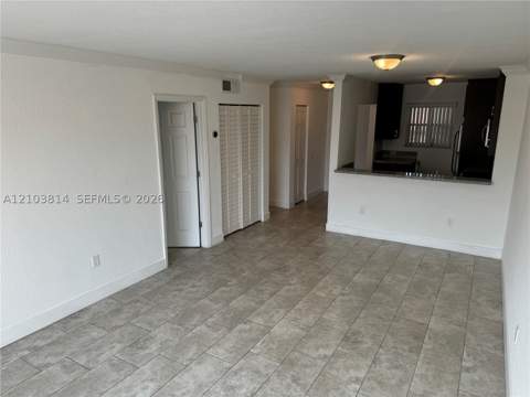 365 NE 125th St 401, North Miami FL - photo 8 of 15
