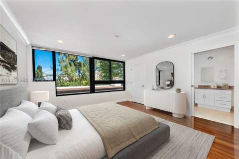 1566 NE Quayside Ter D14, Miami FL - photo 16 of 37