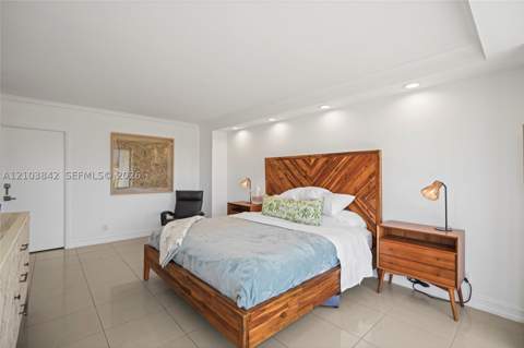 1000 W Island Blvd 504, Aventura FL - photo 10 of 51