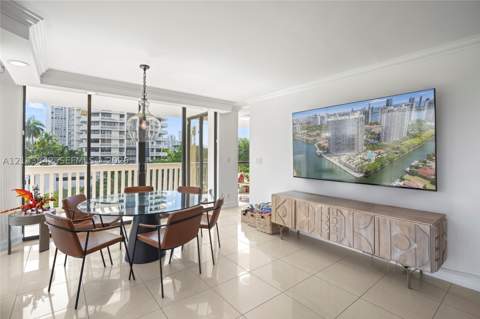 1000 W Island Blvd 504, Aventura FL - photo 7 of 51