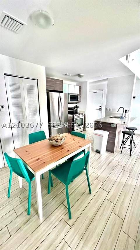 481 NE 29th St 502, Miami FL - photo 13 of 19