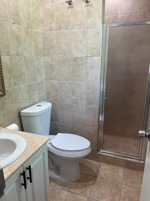 9260 Bay Harbor Ter 24, Bay Harbor Islands FL - photo 9 of 20