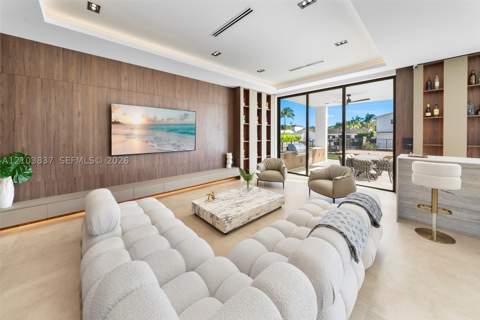 2380 NE 196th St, Miami FL - photo 16 of 91