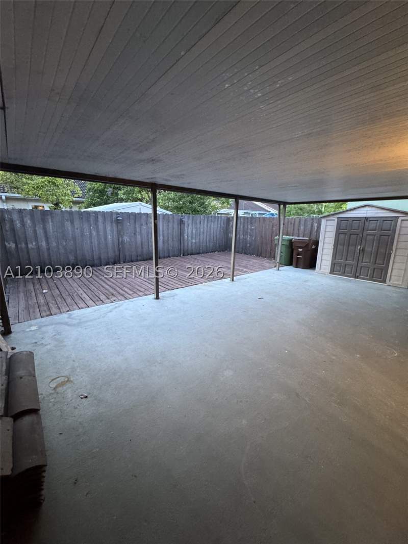 3 bedroom SingleFamilyResidence at 5640 W 20th Ct, Michelle Jardins, Hialeah — photo 4