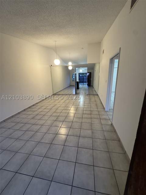 5640 W 20th Ct, Hialeah FL - photo 6 of 14