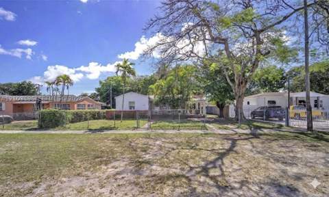 1236 Jann Ave, Opa Locka FL - photo 6 of 25
