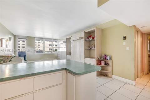 100 Lincoln Rd 502, Miami Beach FL - photo 13 of 39