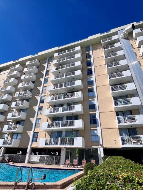 2020 NE 135th St 810, North Miami FL - photo 11 of 11