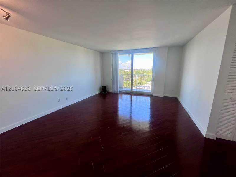 2 bedroom Condominium at 2020 NE 135th St 810, Keystone Towers Condo, North Miami — photo 3