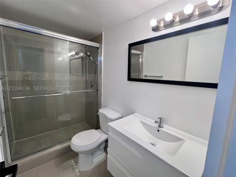 2020 NE 135th St 810, North Miami FL - photo 8 of 11