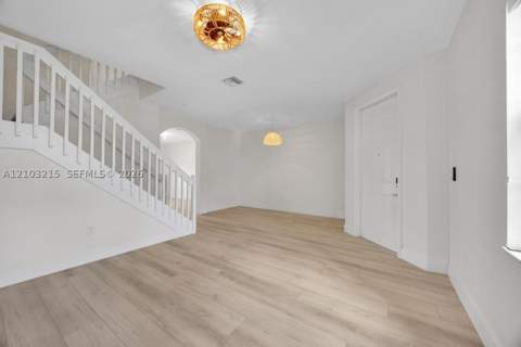 600 SE 32nd Ave, Homestead FL - photo 11 of 59