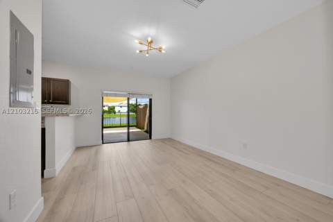 600 SE 32nd Ave, Homestead FL - photo 12 of 59