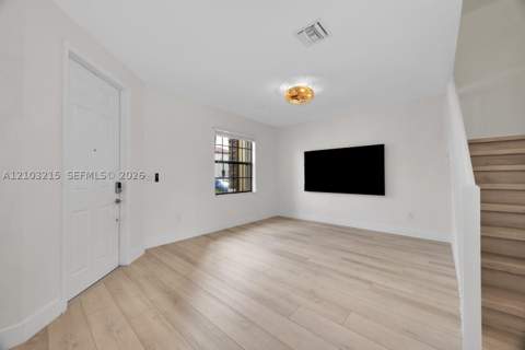 600 SE 32nd Ave, Homestead FL - photo 9 of 59