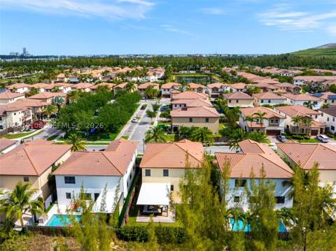 9890 NW 86th Ter, Doral FL - photo 9 of 71