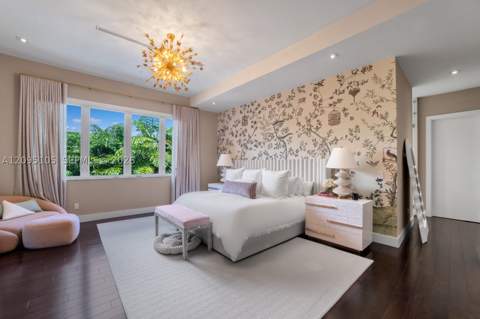 737 W 49th St, Miami Beach FL - photo 6 of 38