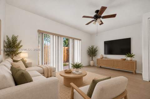 1650 NE 33rd Rd 112-10, Homestead FL - photo 14 of 38