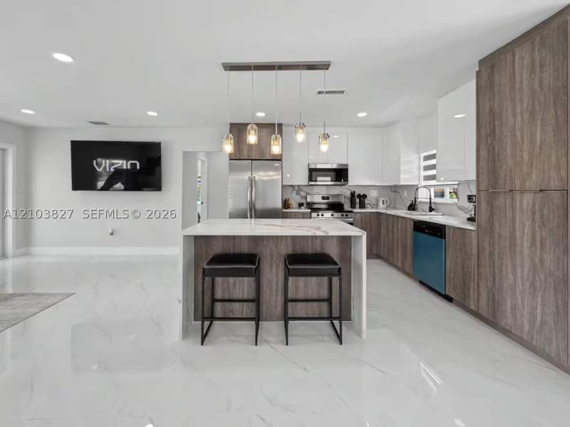 3 bedroom SingleFamilyResidence at 1530 SW 24th Ave, Grapeland, Miami — photo 5