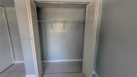 905 NE 209th St 104-30, Miami FL - photo 22 of 27