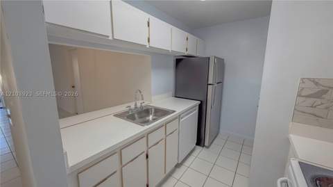 905 NE 209th St 104-30, Miami FL - photo 8 of 21