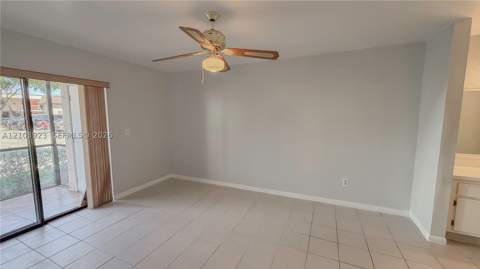 905 NE 209th St 104-30, Miami FL - photo 9 of 21