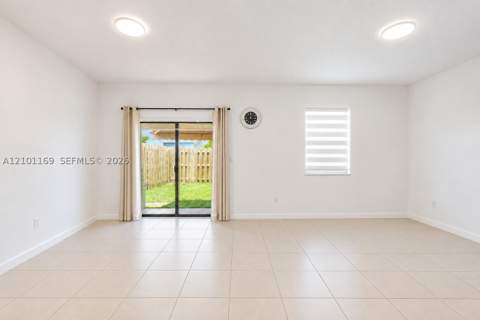 23404 SW 131st Ave, Homestead FL - photo 11 of 27