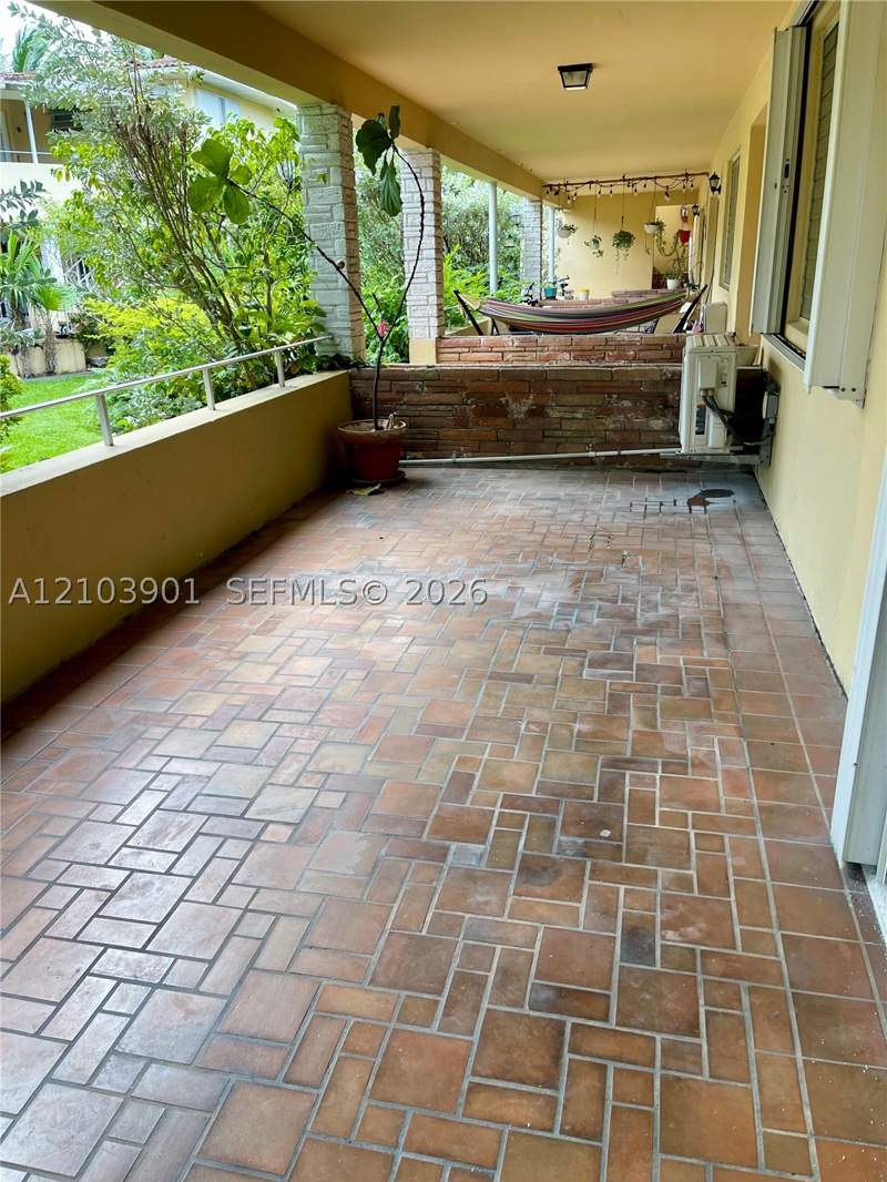 2 bedroom Condominium at 30 Park Dr 12-B, Whitehall At Bal Harbour, Bal Harbour — photo 2