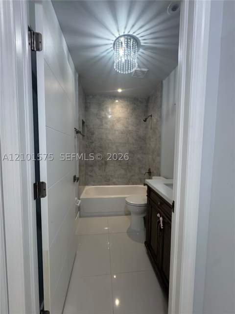 7817 W 36th Ave 204, Hialeah FL - photo 8 of 26