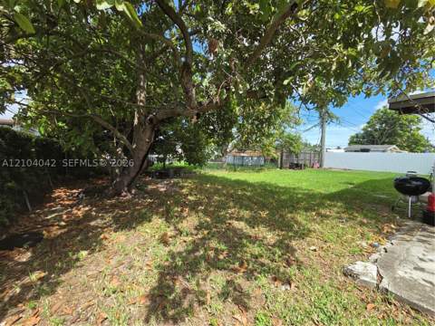 11761 SW 173rd St, Miami FL - photo 13 of 19