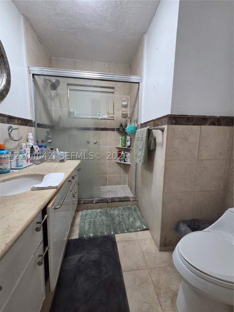 11761 SW 173rd St, Miami FL - photo 7 of 19