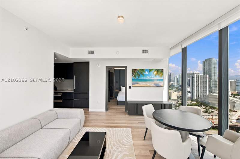 2 bedroom Condominium at 20 NE 11th 3308, Miami North, Miami — photo 3