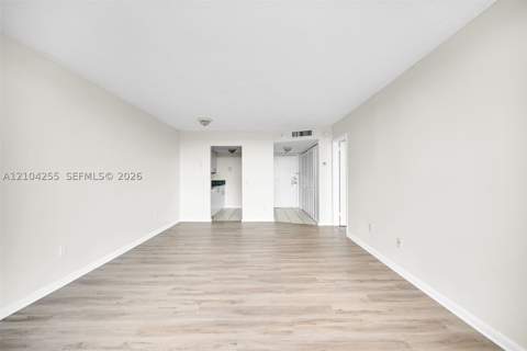 2075 NE 164th St 510, North Miami Beach FL - photo 7 of 41