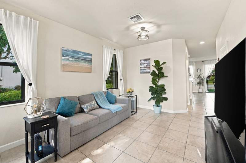 4 bedroom Townhouse at 4244 SW 164th Court, Interlaken, Miami — photo 3