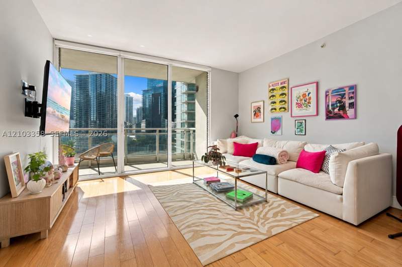 1 bedroom Condominium at 90 SW 3rd St 2014, Ivy Condo, Miami — photo 5