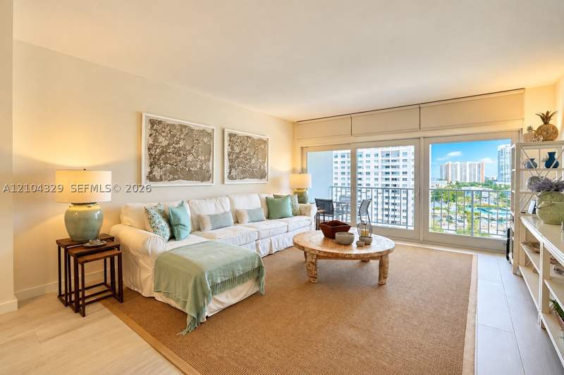 2 bedroom Condominium at 500 Bayview Dr 1123, Arlen House West Condo, Sunny Isles Beach — photo 5