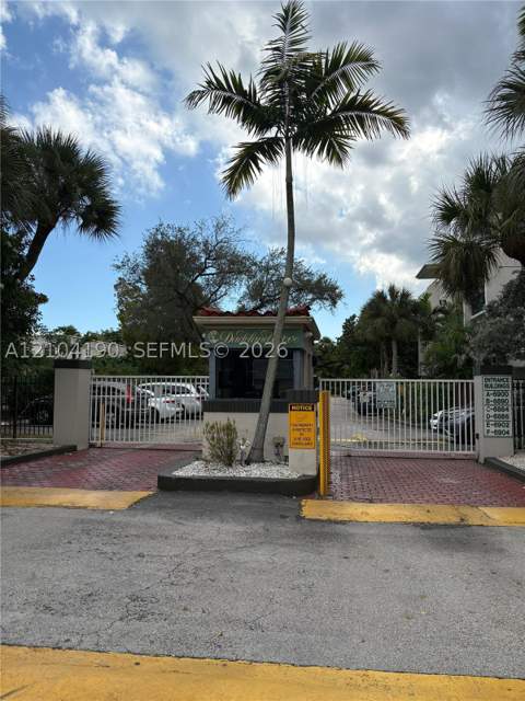 6900 N Kendall Dr A102, Pinecrest FL - photo 11 of 11