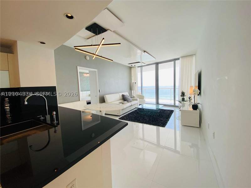 1 bedroom Condominium at 17121 Collins Ave 907, Jade Ocean Condo, Sunny Isles Beach — photo 5