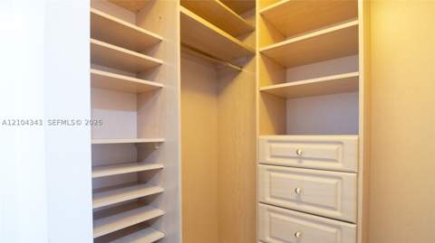 16425 Collins Ave 1215, Sunny Isles Beach FL - photo 10 of 37