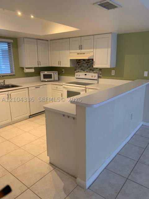 14901 SW 80th St 111, Miami FL - photo 7 of 25