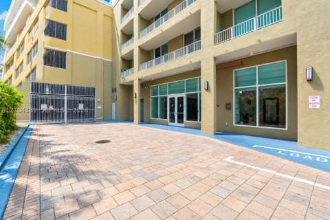3180 SW 22nd Ter 1205, Miami FL - photo 19 of 24